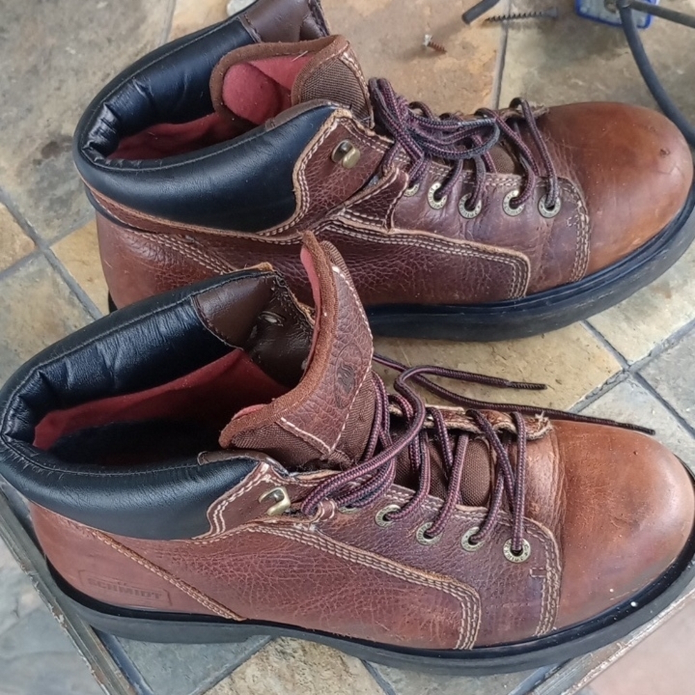 Schmidt Men's Brown Leather Hiking Boots Oil & Slip Resistant